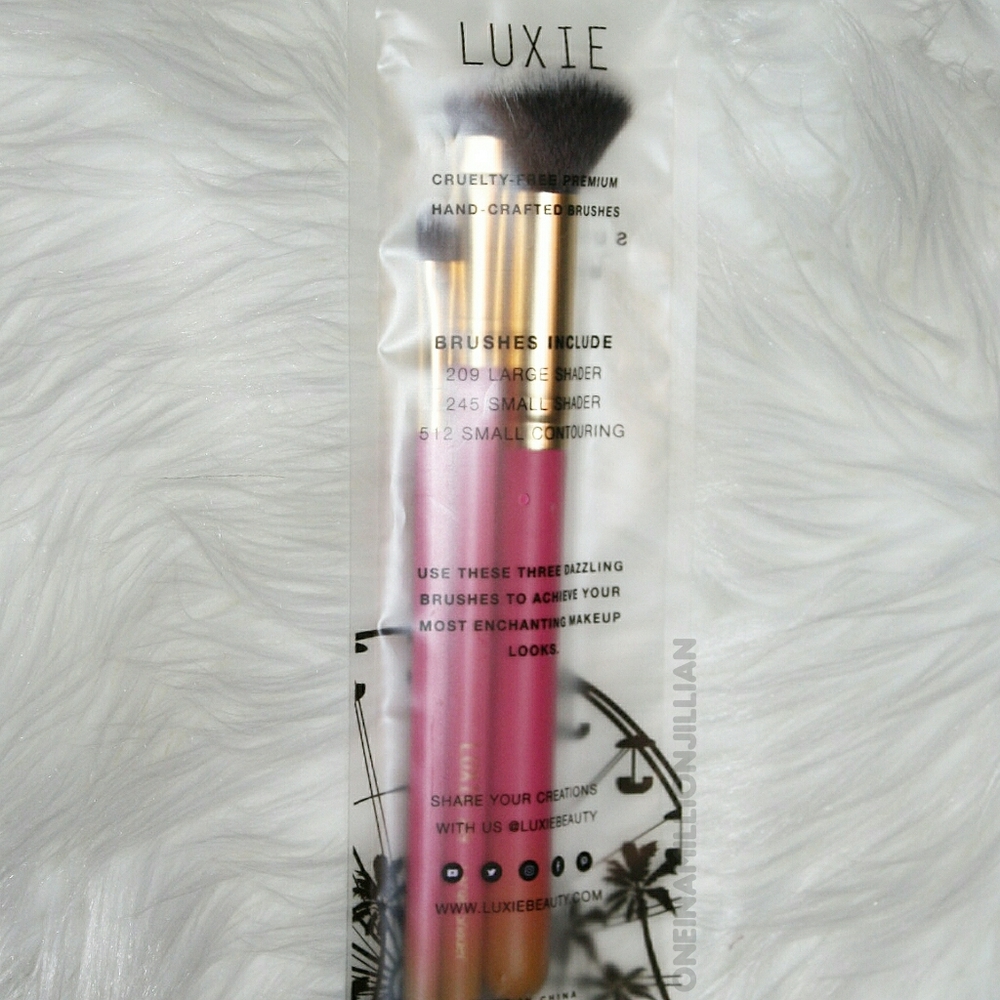 Luxie Summer Daze 3pc Vegan Makeup Brush Set - Picture 2 of 4